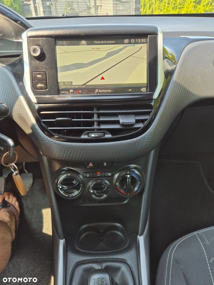 Peugeot 2008 1.6 BlueHDi Active - 16
