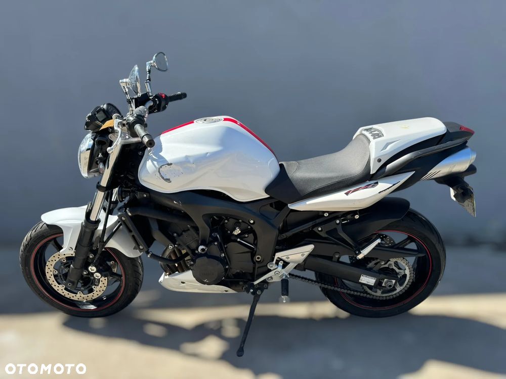 Yamaha FZ6 - 5