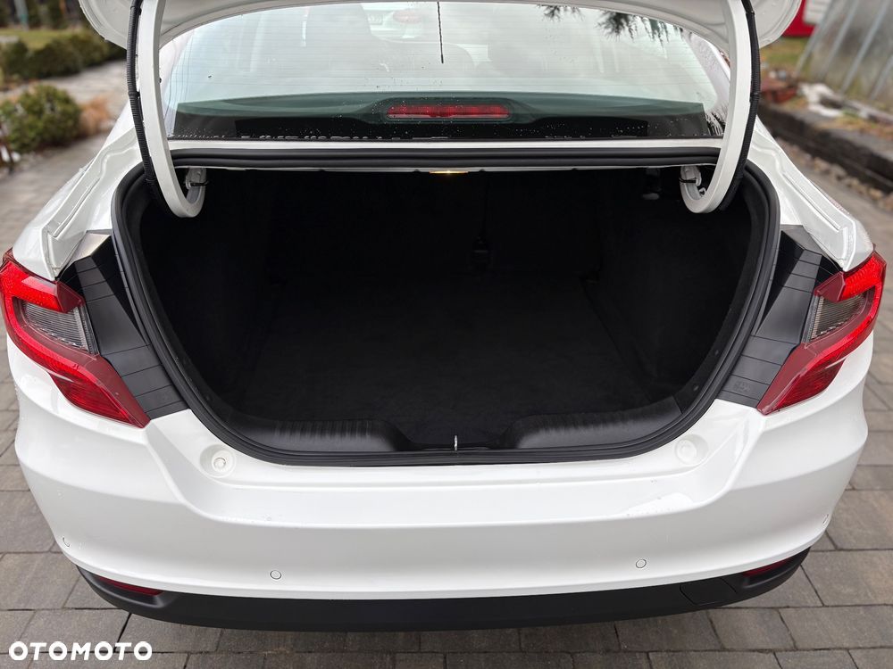 Fiat Tipo 1.4 16V Easy - 30