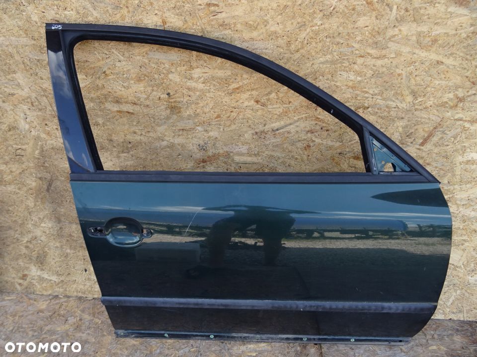 DRZWI PRAWE PRZEDNIE PRZÓD VW PASSAT B5 LC6N - 1