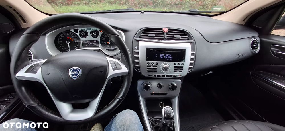 Lancia Delta 1.4 T-Jet 16v Oro - 12