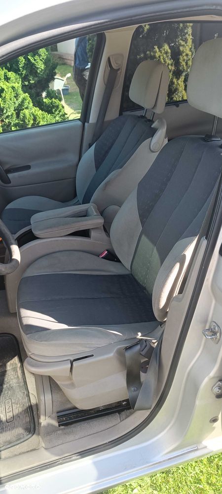 Renault Scenic - 9