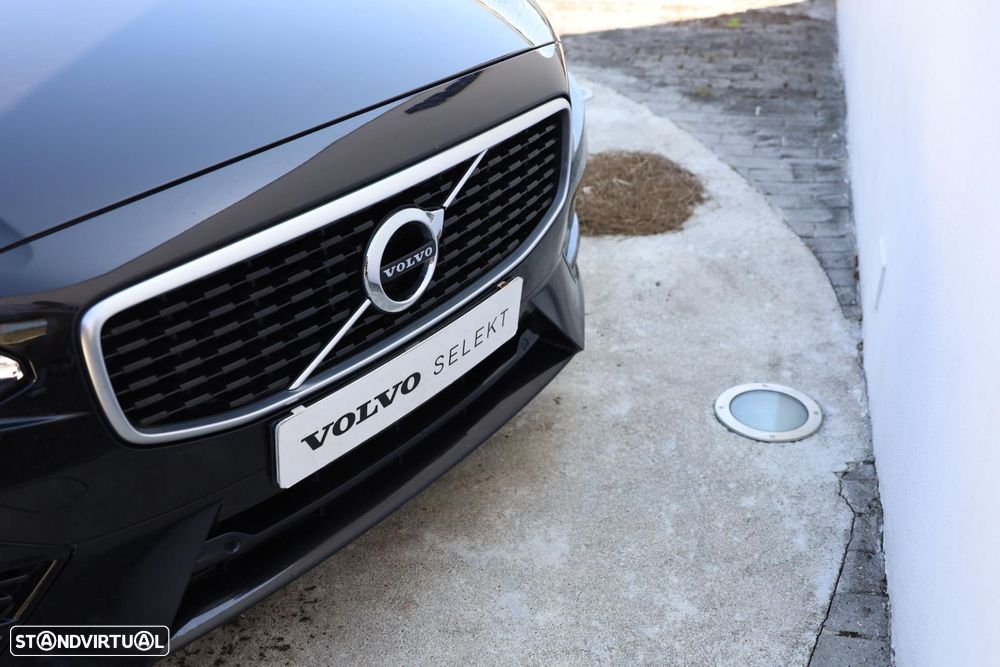Volvo S90 2.0 T8 R-Design AWD Geartronic - 26