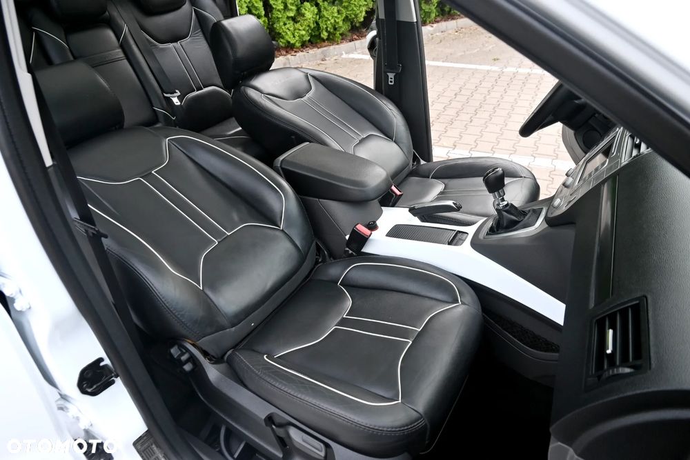 Ford Kuga 2.0 TDCi Individual - 34