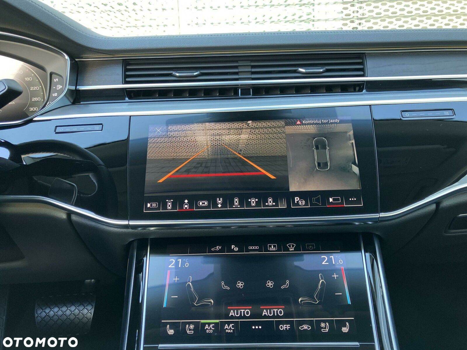 Audi A8 - 26