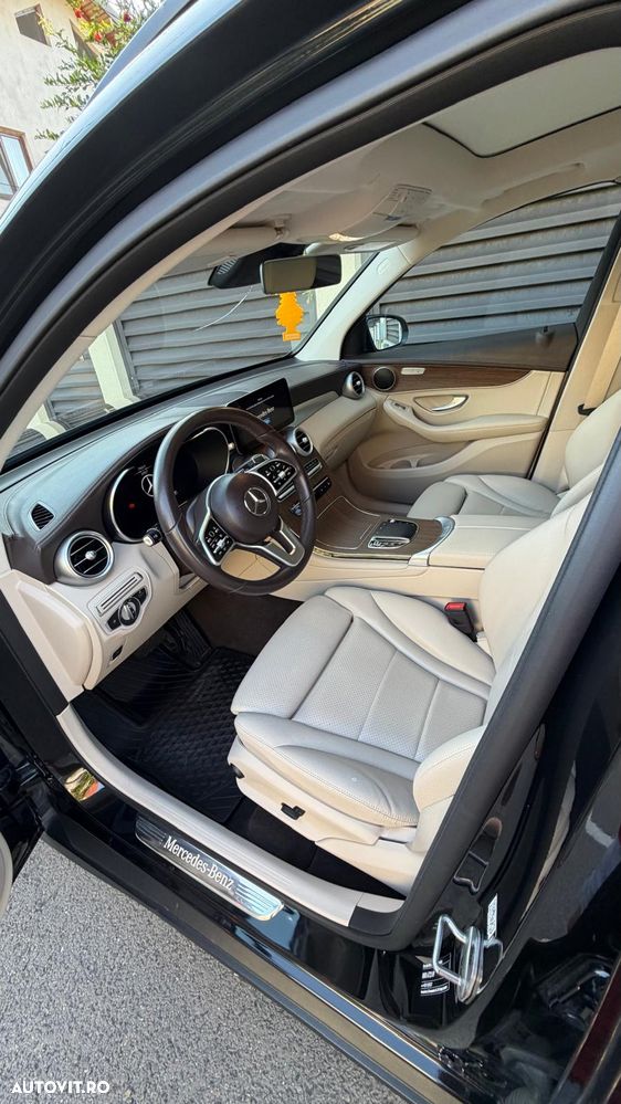 Mercedes-Benz GLC 220 d 4MATIC - 6