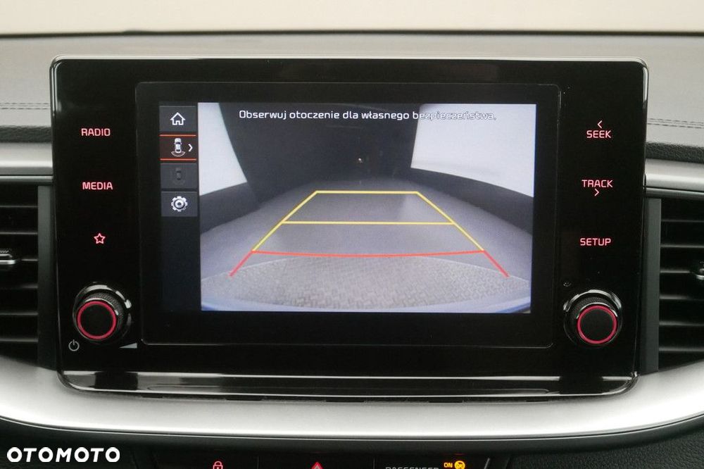Kia Ceed 1.5 T-GDI M - 19