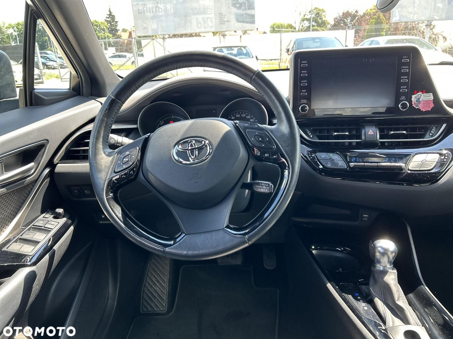Toyota C-HR - 15
