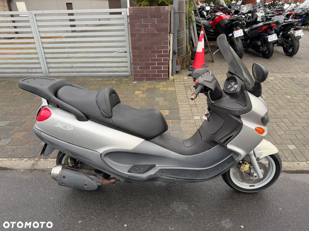 Piaggio X9 - 7