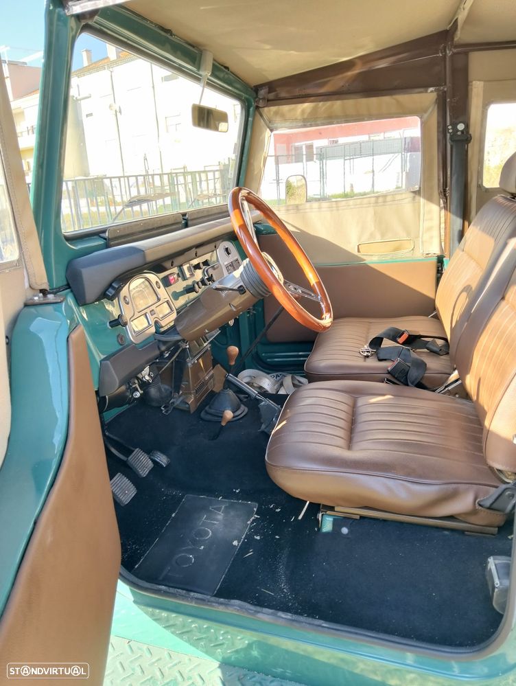 Toyota Land Cruiser - 5