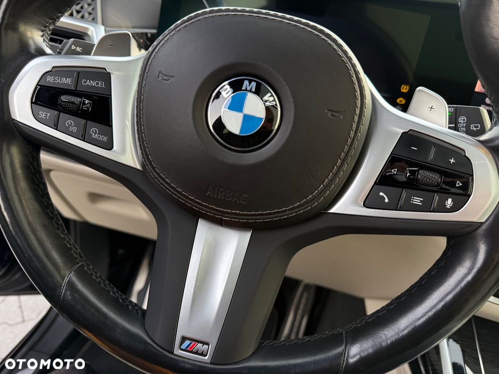 BMW X7 M50d sport - 23
