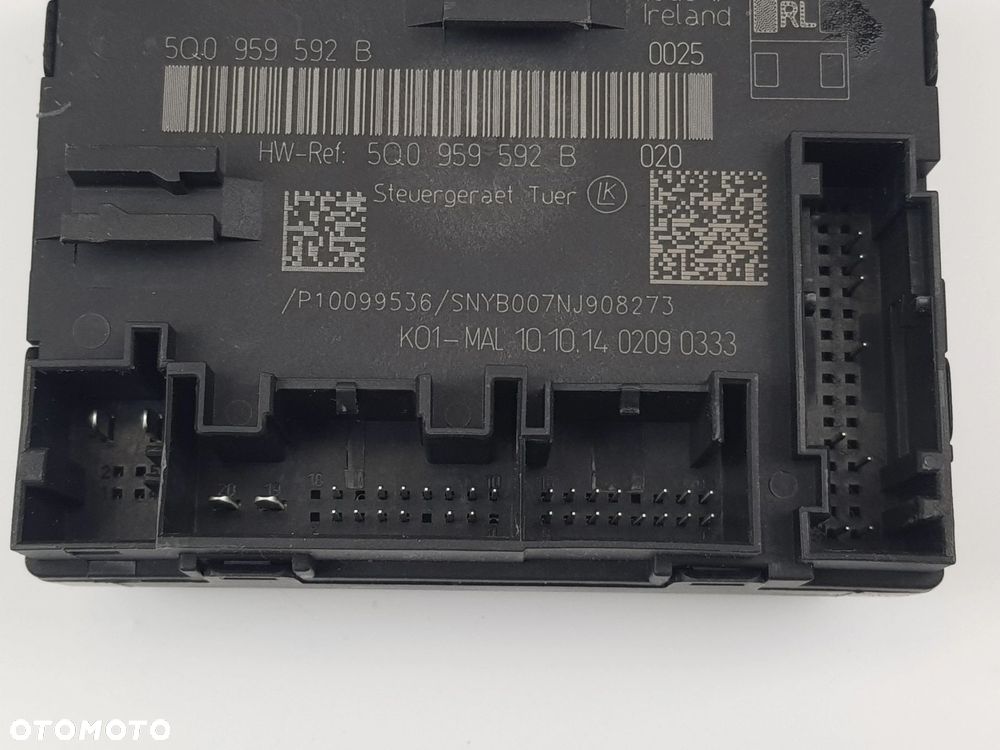 Sterownik Moduł drzwi Prawy Przód Audi A3 S3 8V 5Q0959592B - 9