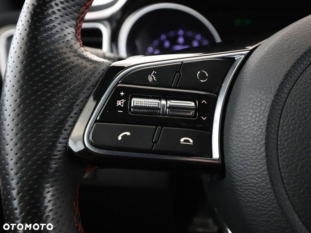 Kia ProCeed 1.6 T-GDI GT DCT - 32