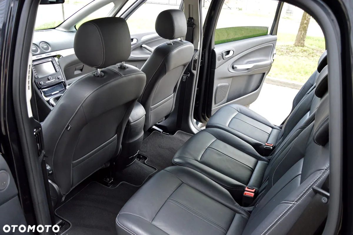 Ford S-Max 2.0 TDCi Titanium - 21