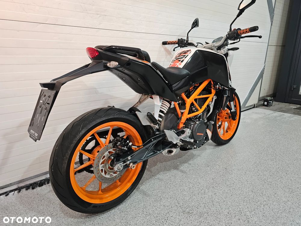 KTM Duke - 18