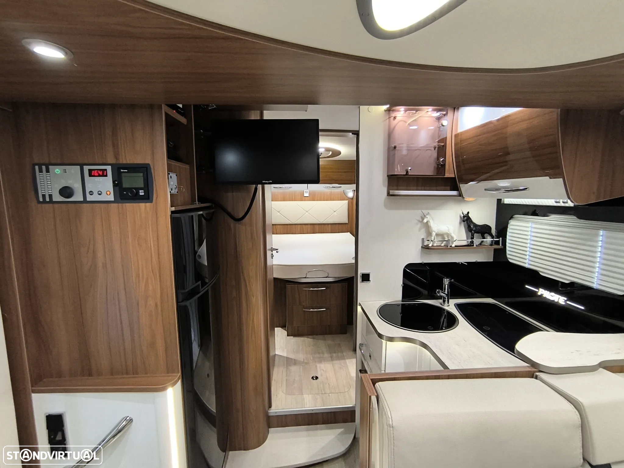 Pilote Sensation P746 - 16