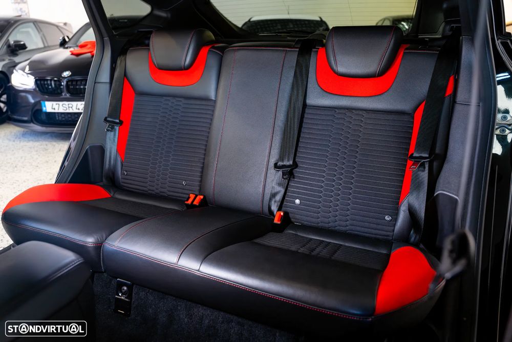 Ford Focus 2.0 EcoBoost ST c/ Pack Pele Desportiva - 46