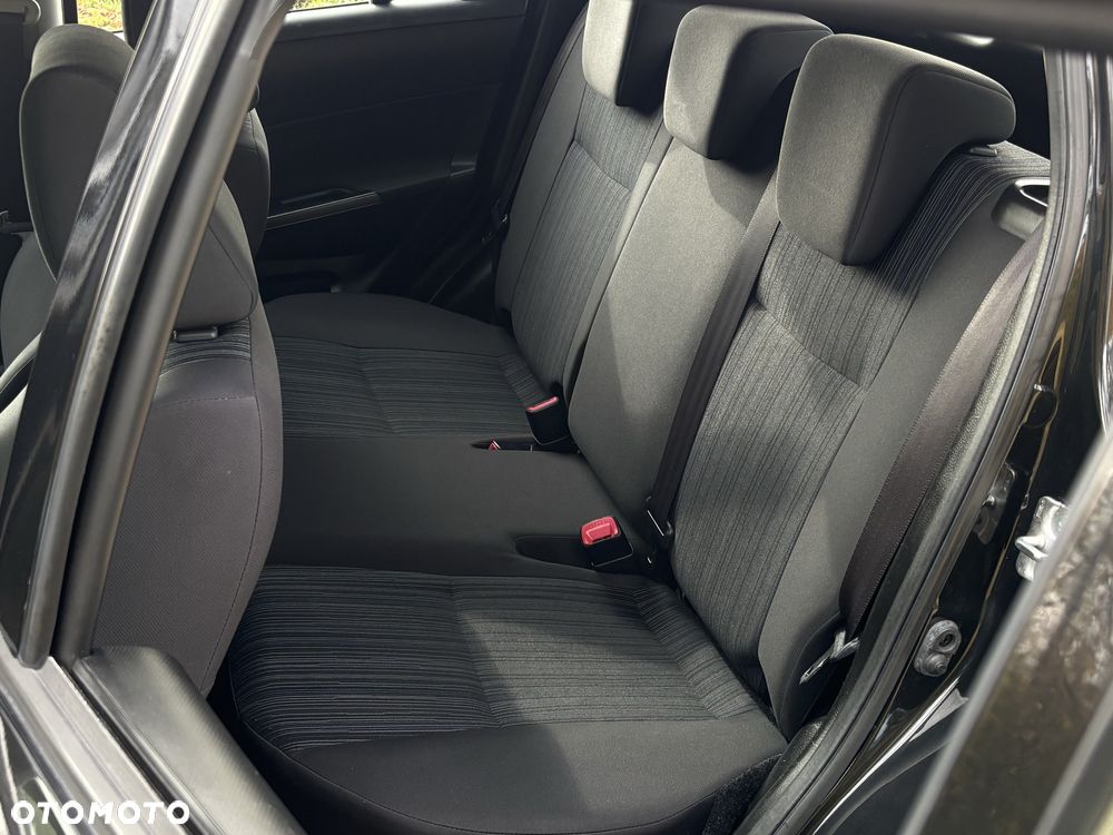 Suzuki Swift - 6