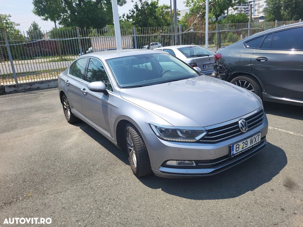 Volkswagen Passat 2.0 TDI DSG 4Motion Comfortline - 2