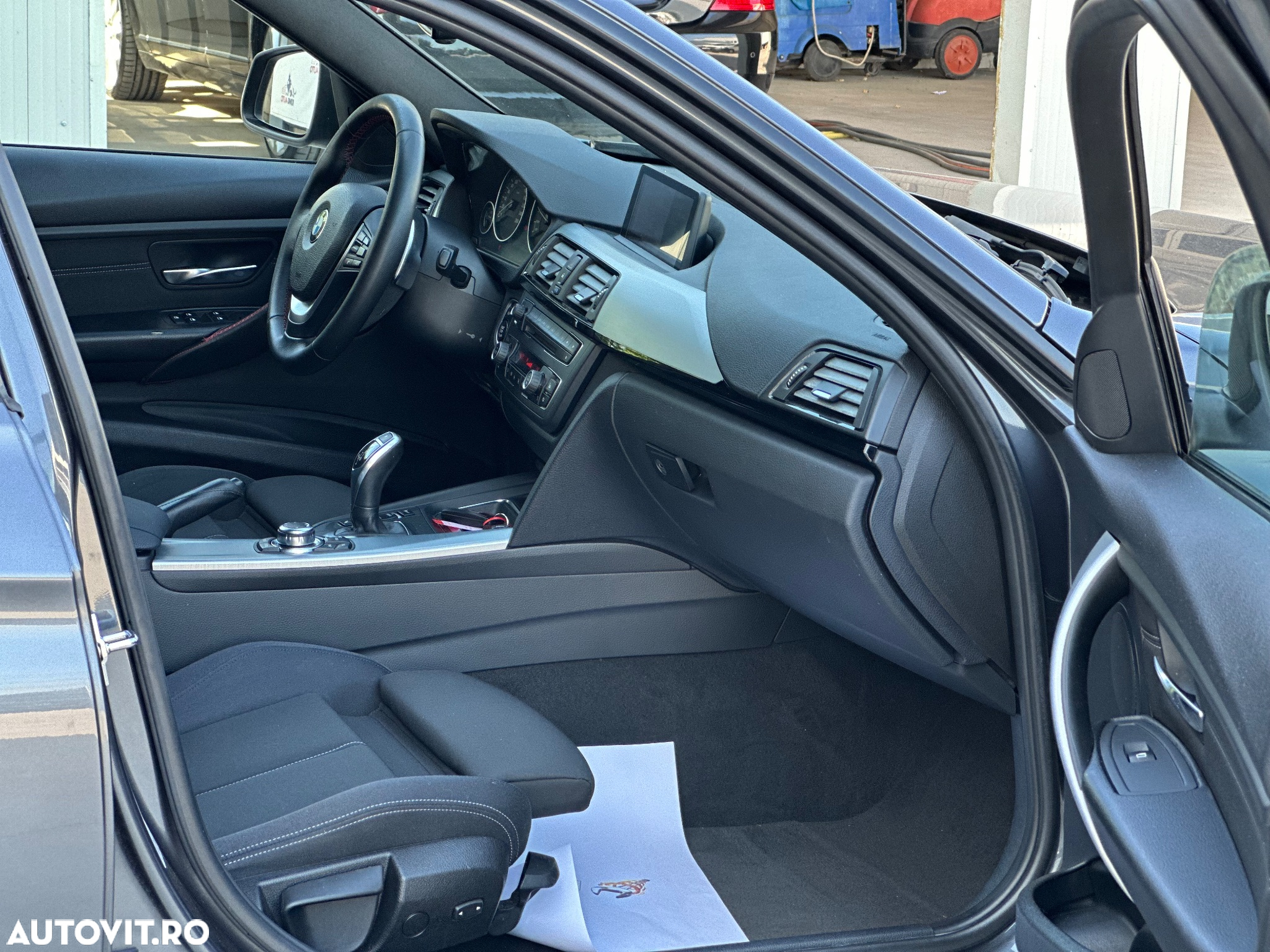 BMW Seria 3 - 14