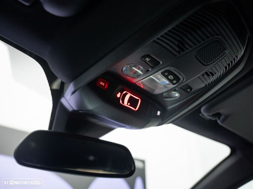 Peugeot 3008 1.6 Hybrid Allure e-EAT8 - 35