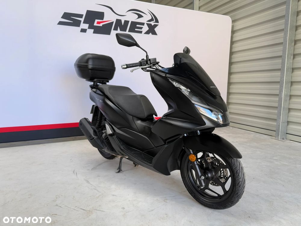 Honda PCX - 9