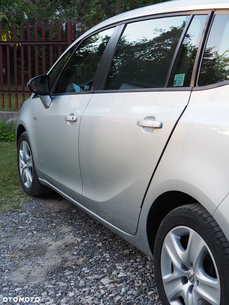 Opel Zafira 1.4 T Enjoy - 10