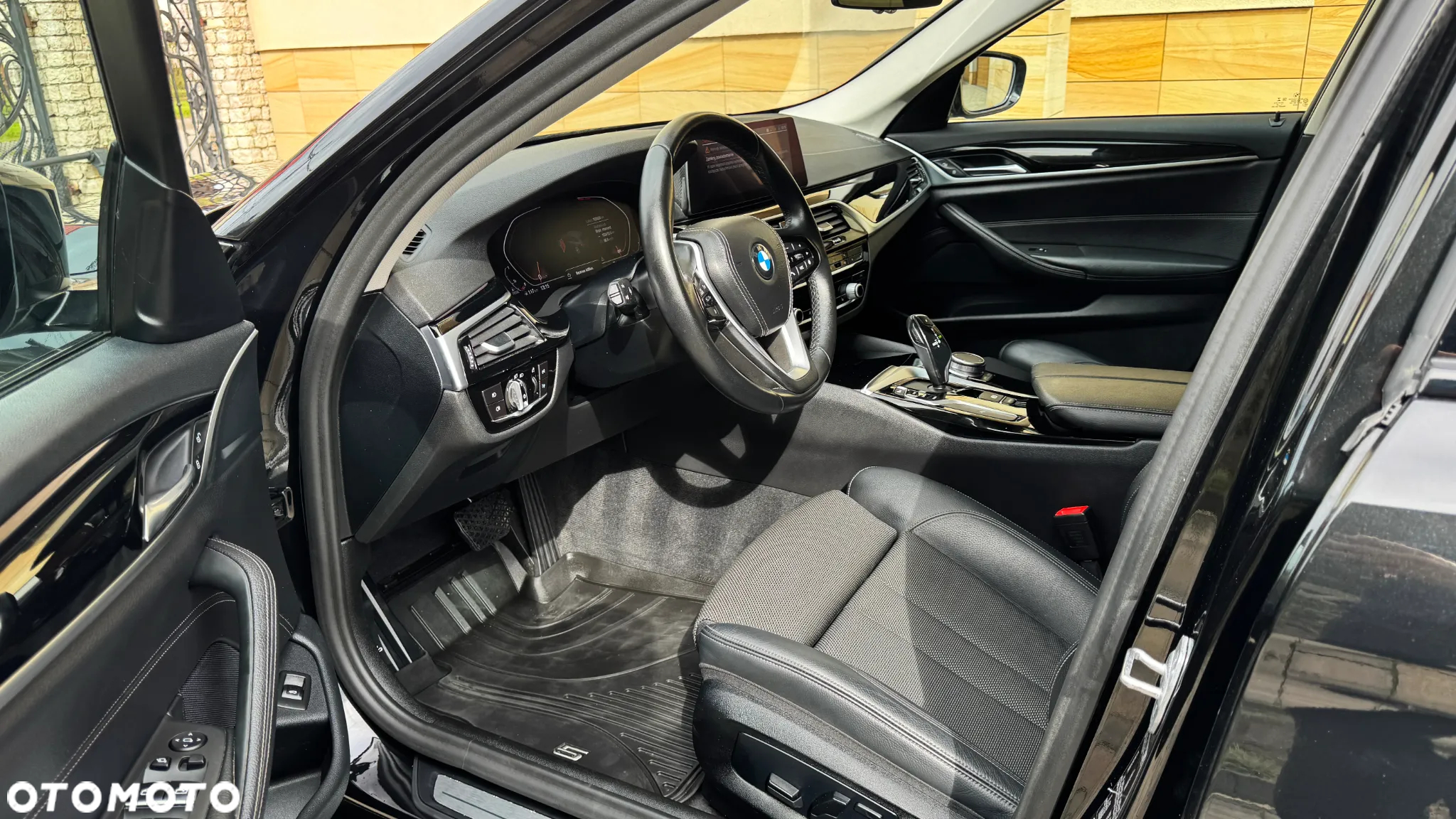 BMW Seria 5 520d Sport Line sport - 19