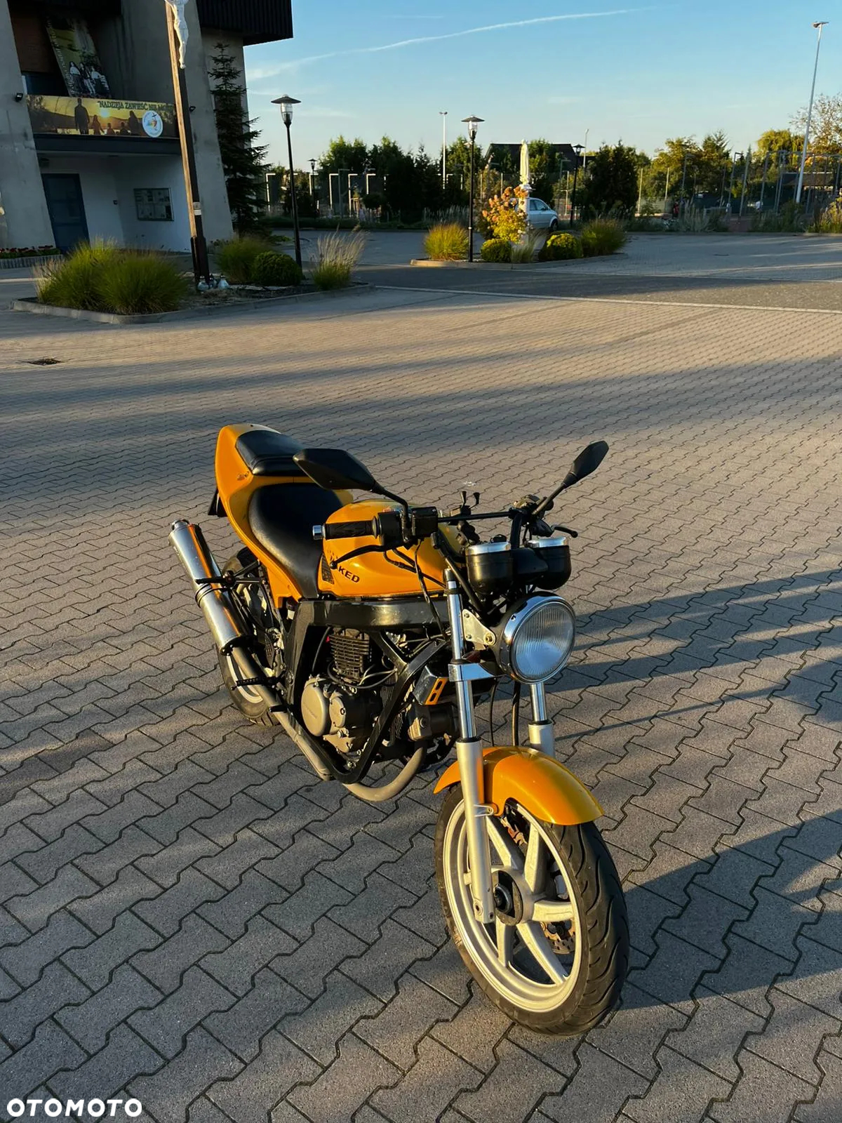 Hyosung GT Comet - 13