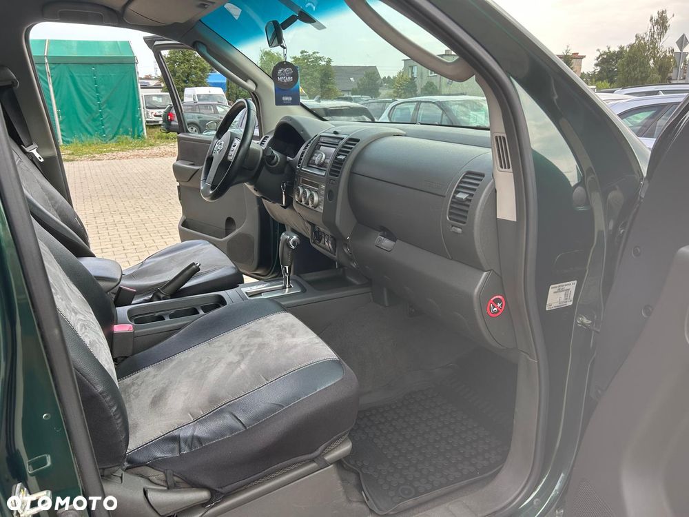 Nissan Navara 2.5 D SE - 20