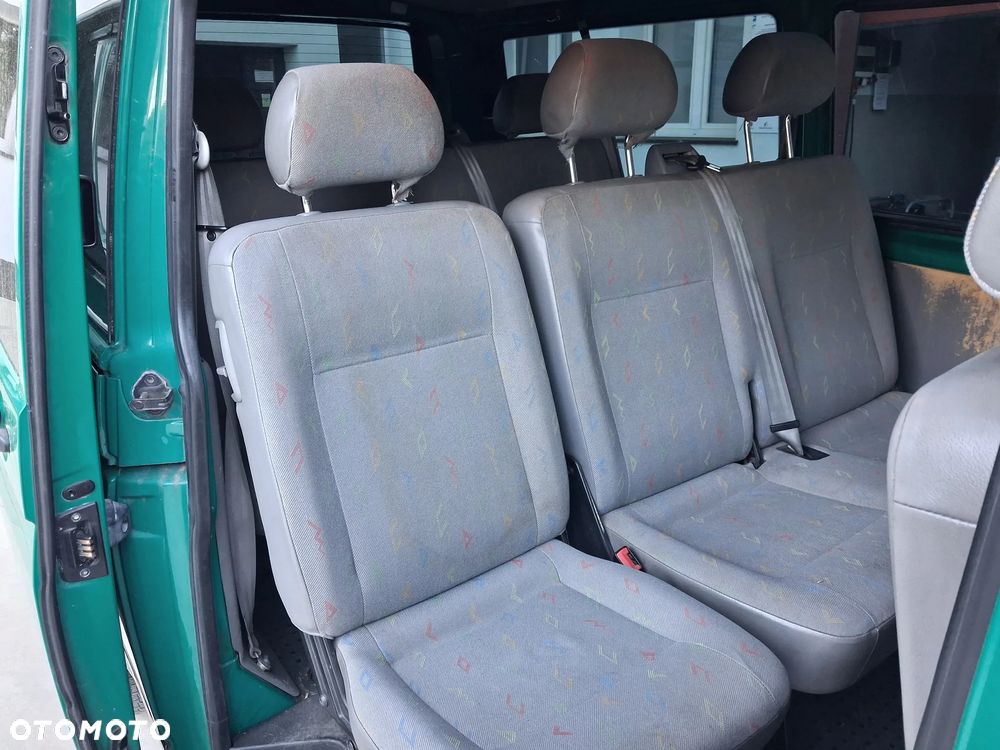 Volkswagen Transporter - 8