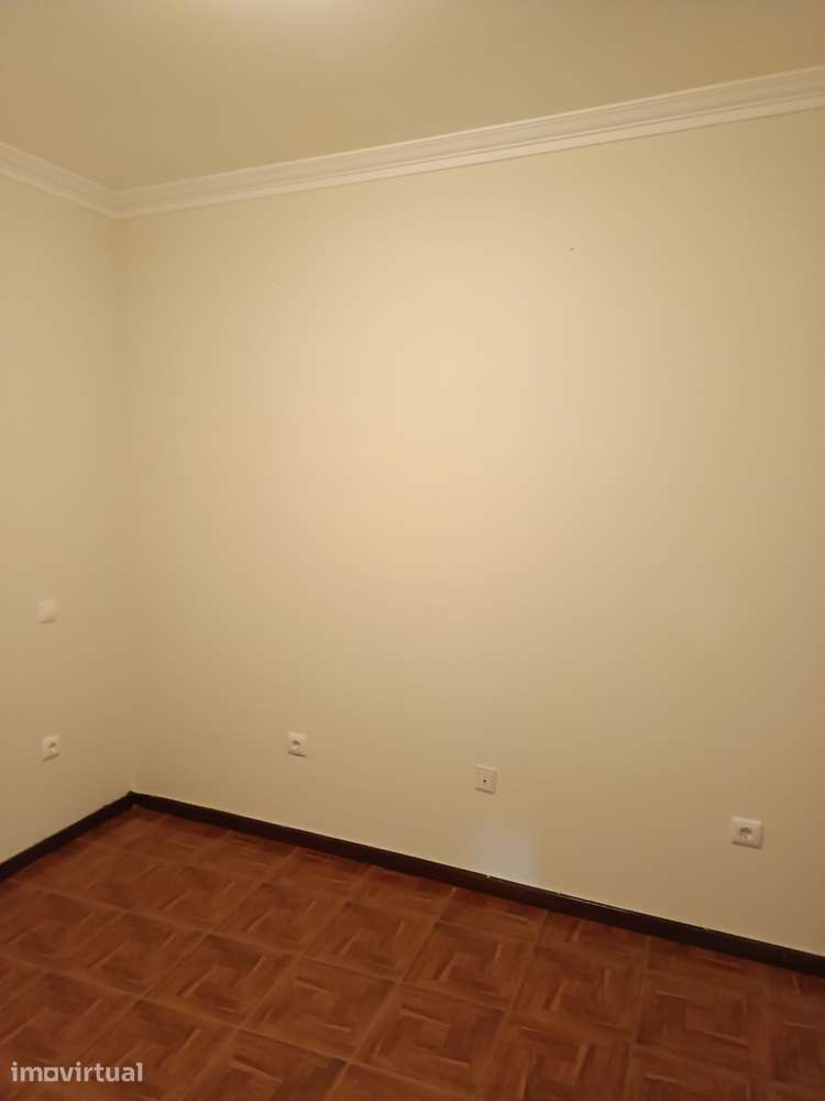 Apartamento na Póvoa de Varzim (centro - 3.ª linha de mar) - Grande imagem: 4/11