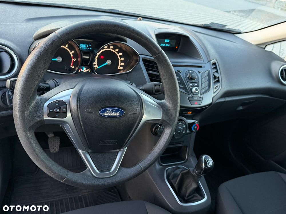 Ford Fiesta 2014 photo 3