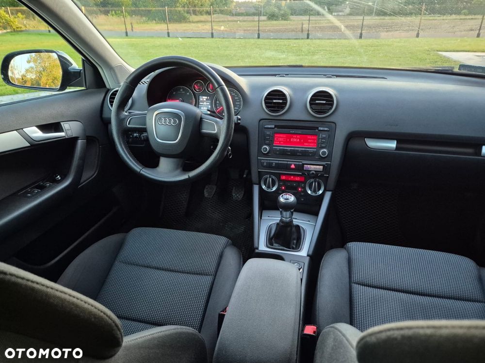 Audi A3 Sportback - 6