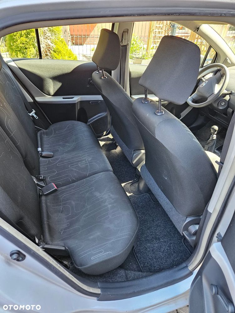 Toyota Yaris 1.33 Luna - 3