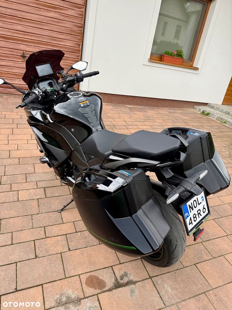Kawasaki Ninja 1000 SX - 6