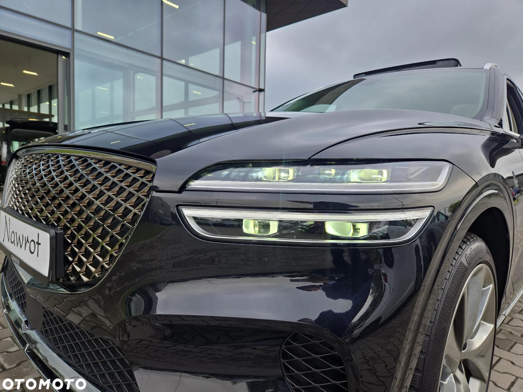 Genesis GV70 2.5T AWD AT8 Luxury Line - 25