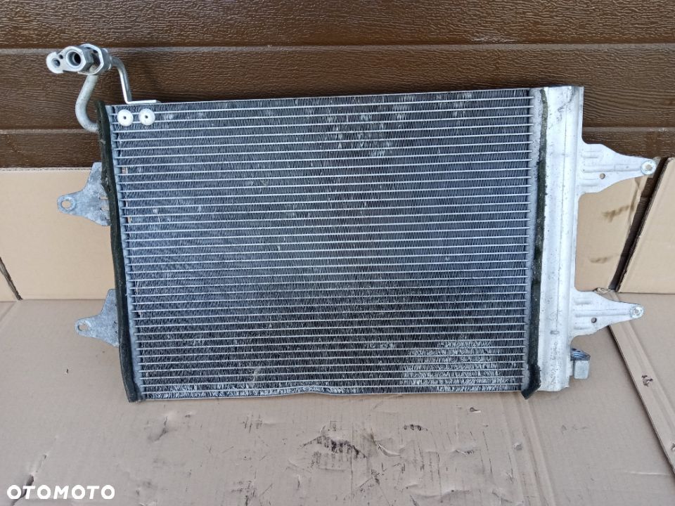 Chłodnica klimatyzacji klimy VW Polo IV 6Q0820411J - 2