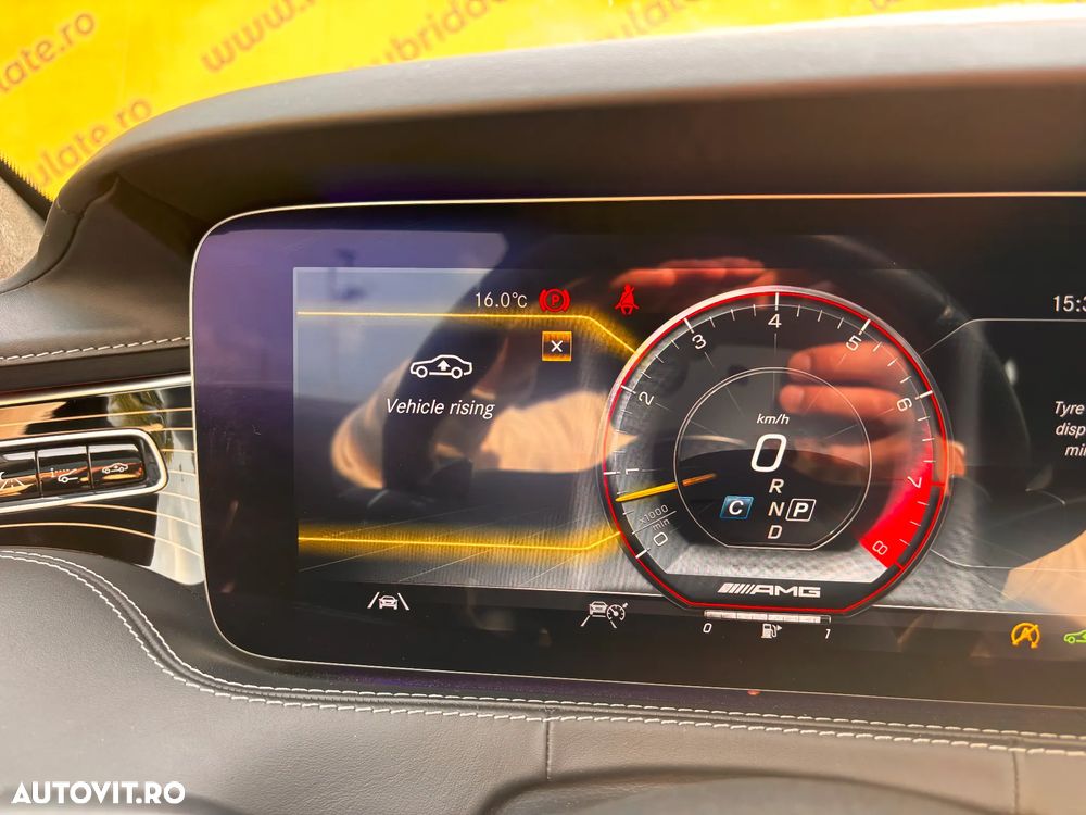 Mercedes-Benz S AMG 63 4MATIC Coupe Aut - 20
