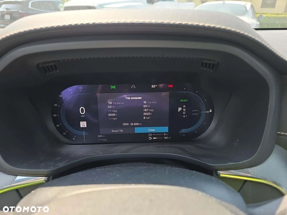 Volvo XC 60 T8 AWD Plug-In Hybrid R-Design - 7