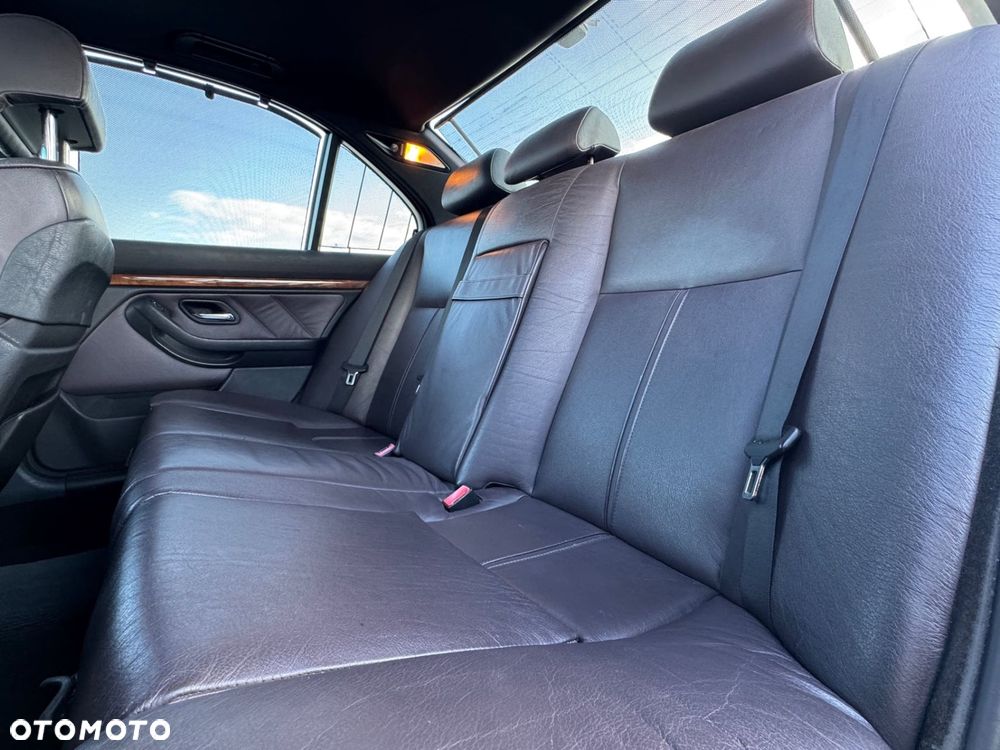 BMW Seria 5 - 19
