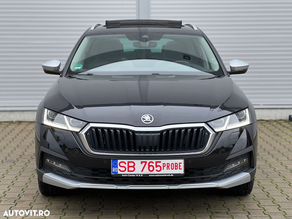 Skoda Octavia Combi 2.0 TDI DSG 4X4 Scout - 8