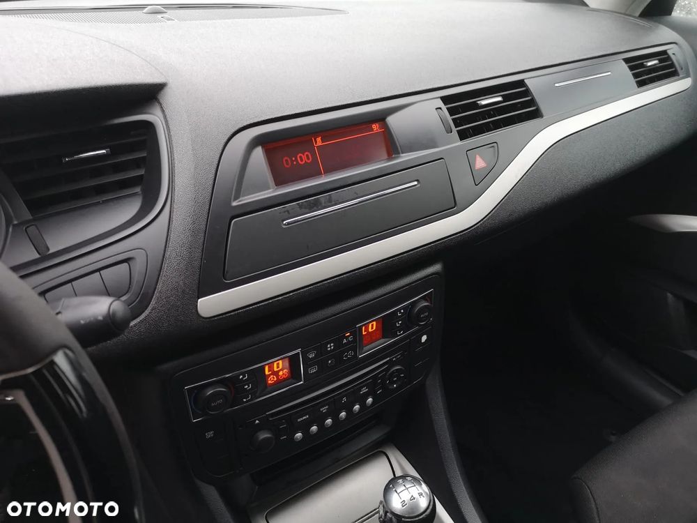 Citroën C5 1.6 HDi Attraction - 20