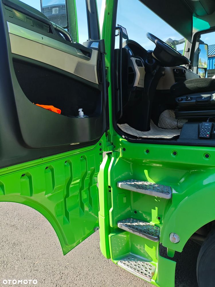 MAN TGX - 12