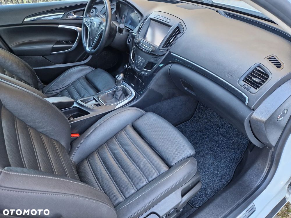 Opel Insignia - 20
