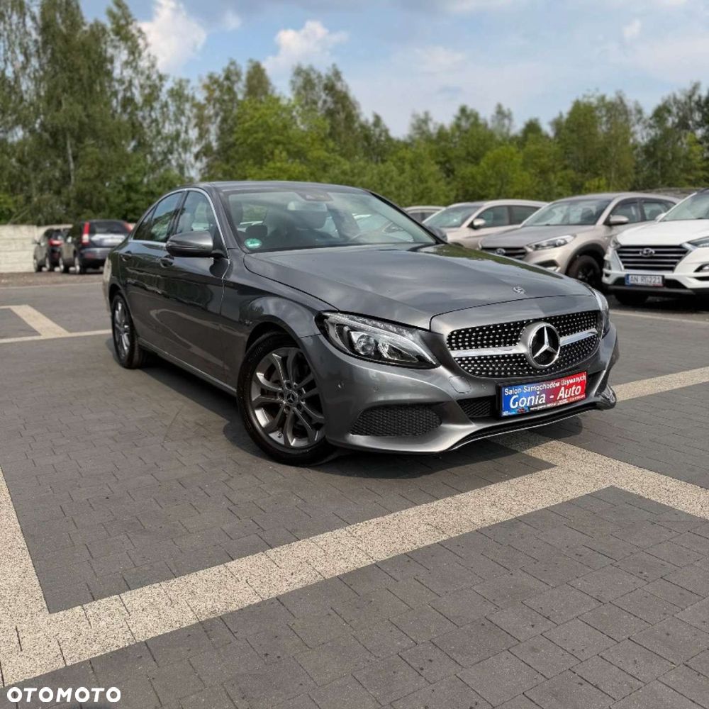 Mercedes-Benz Klasa C - 2