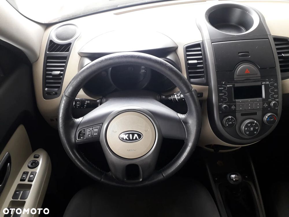 Kia Soul 1.6 L - 41
