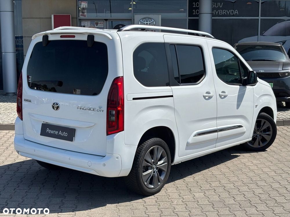 Toyota Proace City Verso 1.2 D-4T Family - 5