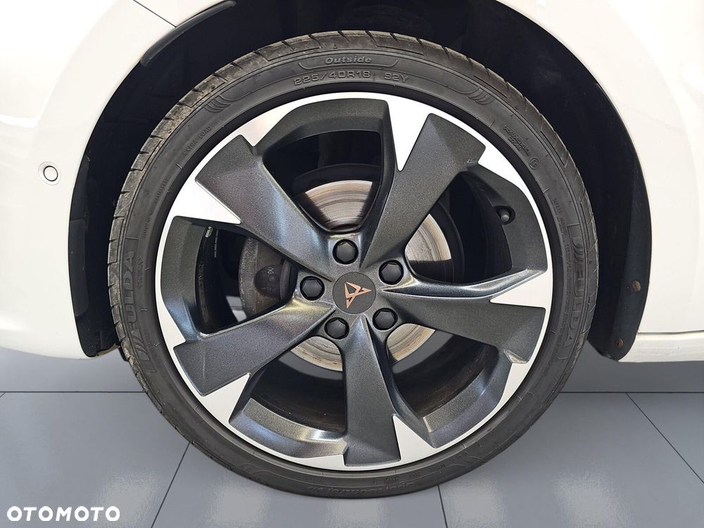 Cupra Leon Sportstourer 1.5 eTSI DSG - 37