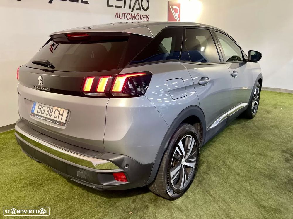 Peugeot 3008 1.2 PureTech Allure EAT8 - 10